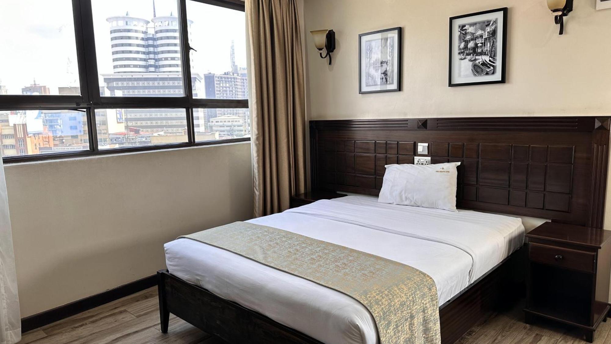 Hemak Suites Hotel Найроби Экстерьер фото
